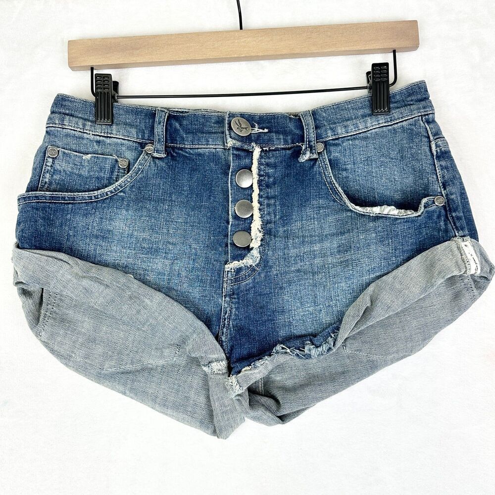 One Teaspoon Bandits Short Size 27 Relaxed Fit High Rise Button Fly Twisted Cuff